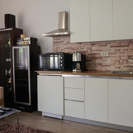 Cozy Spacious Apartment Peje Exterior photo