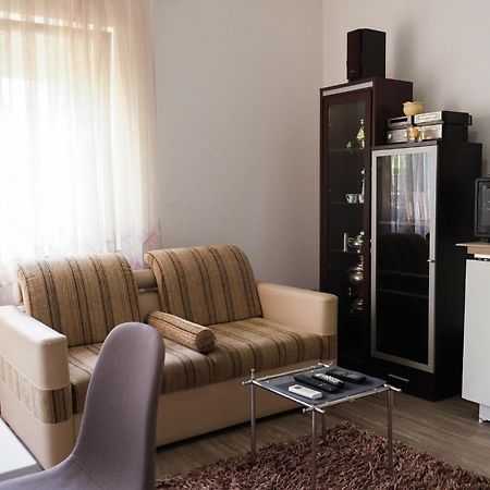 Cozy Spacious Apartment Peje Exterior photo